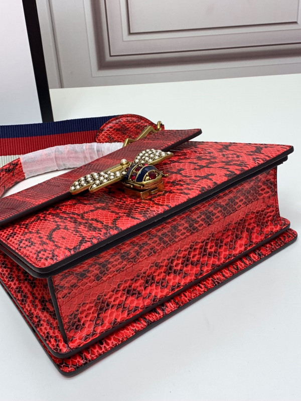 G*u*i queen margaret