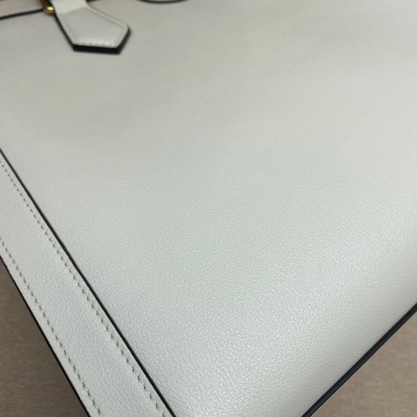 G*u*i diana medium tote bag