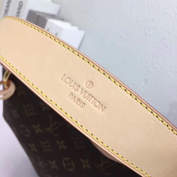 l0*is V*t0n graceful pm