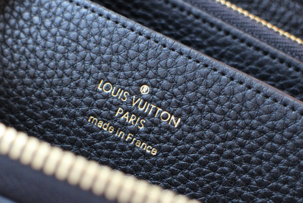 l0*is V*t0n zippy wallet