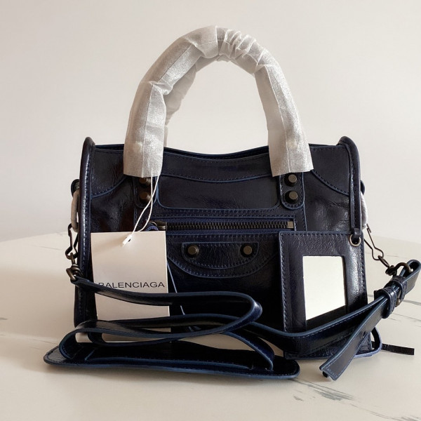 Ba*len*cia*ga classic city