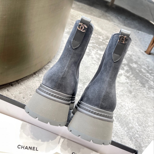 CL ANKLE BOOTS