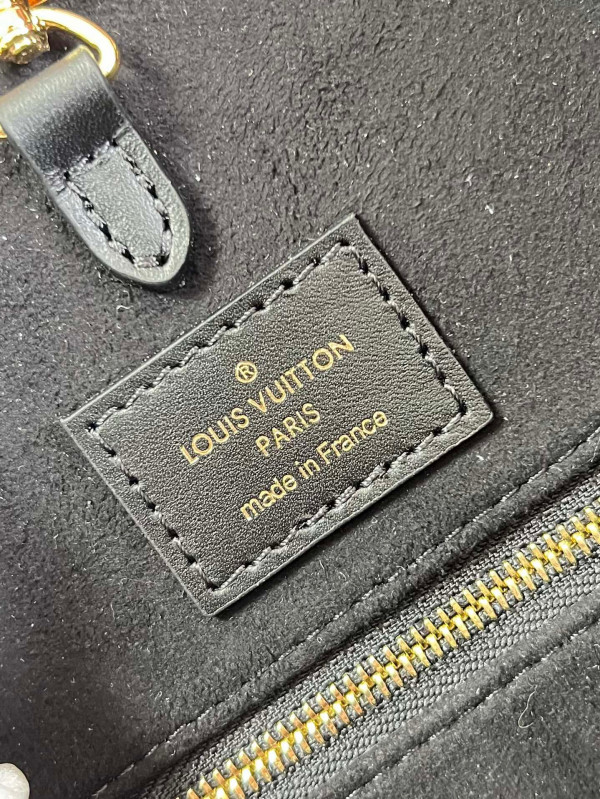 l0*is V*t0n onthego mm