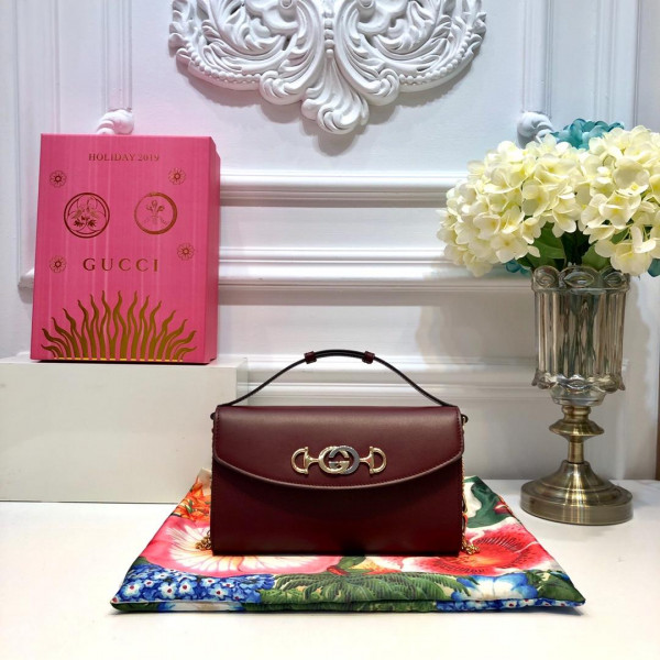 G*u*i zumi smooth leather small shoulder bag