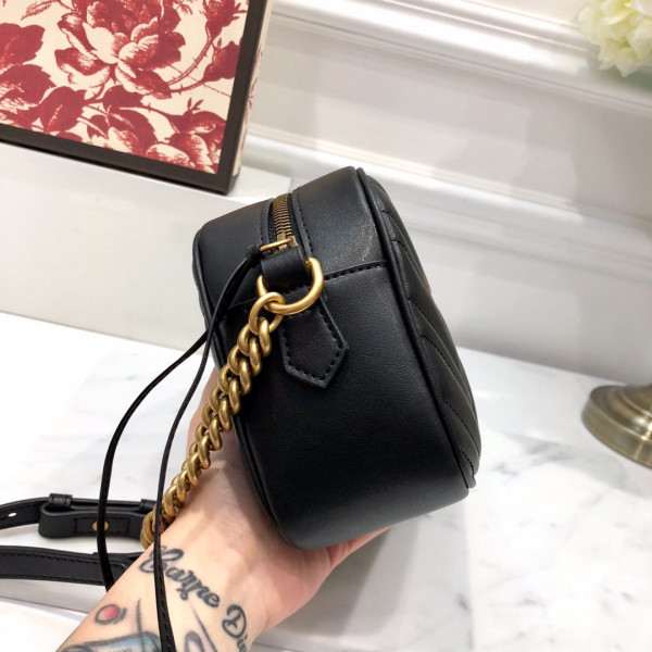 G*u*i gg marmont small matelassé shoulder bag