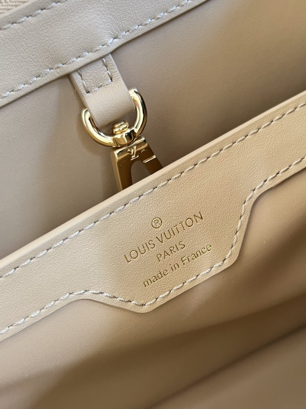 l0*is V*t0n capucines mm