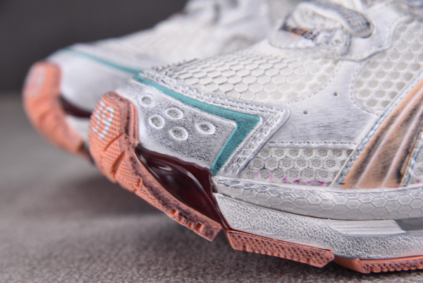 Ba*len*cia*ga runner