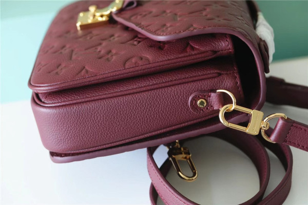 l0*is V*t0n pochette metis