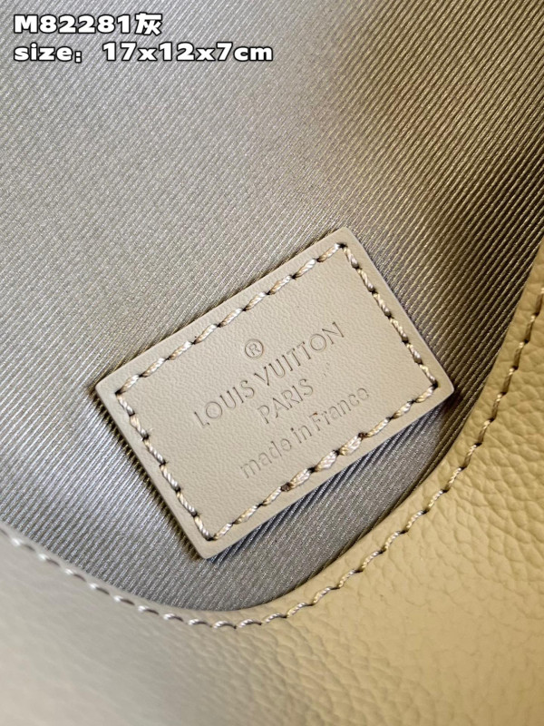 l0*is V*t0n fastline wearable wallet