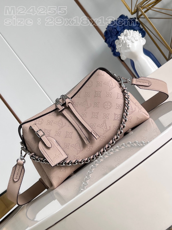 l0*is V*t0n hand it all pm - 29 x 18 x 13cm