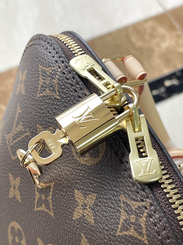 l0*is V*t0n alma backpack - 15*20*10 cm