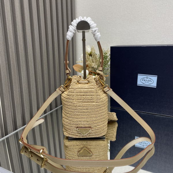 Pra*a tcrochet and leather bucket bag-20*17*12cm