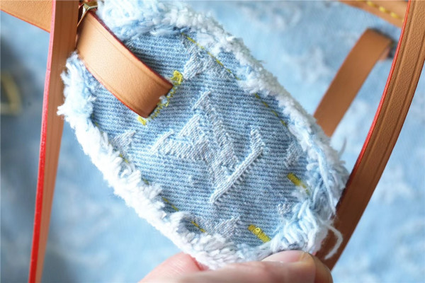 l0*is V*t0n carryall pm-29*24*12cm