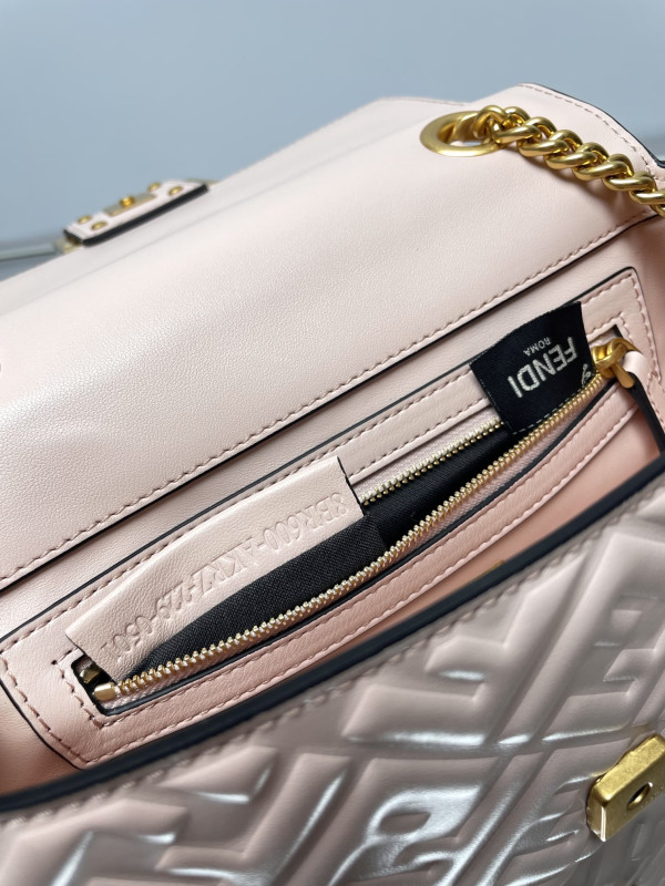 F**di baguette 397b98-24x14x7cm