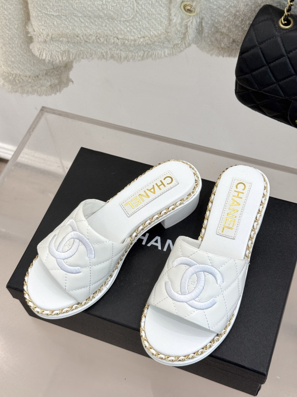 CL SANDALS