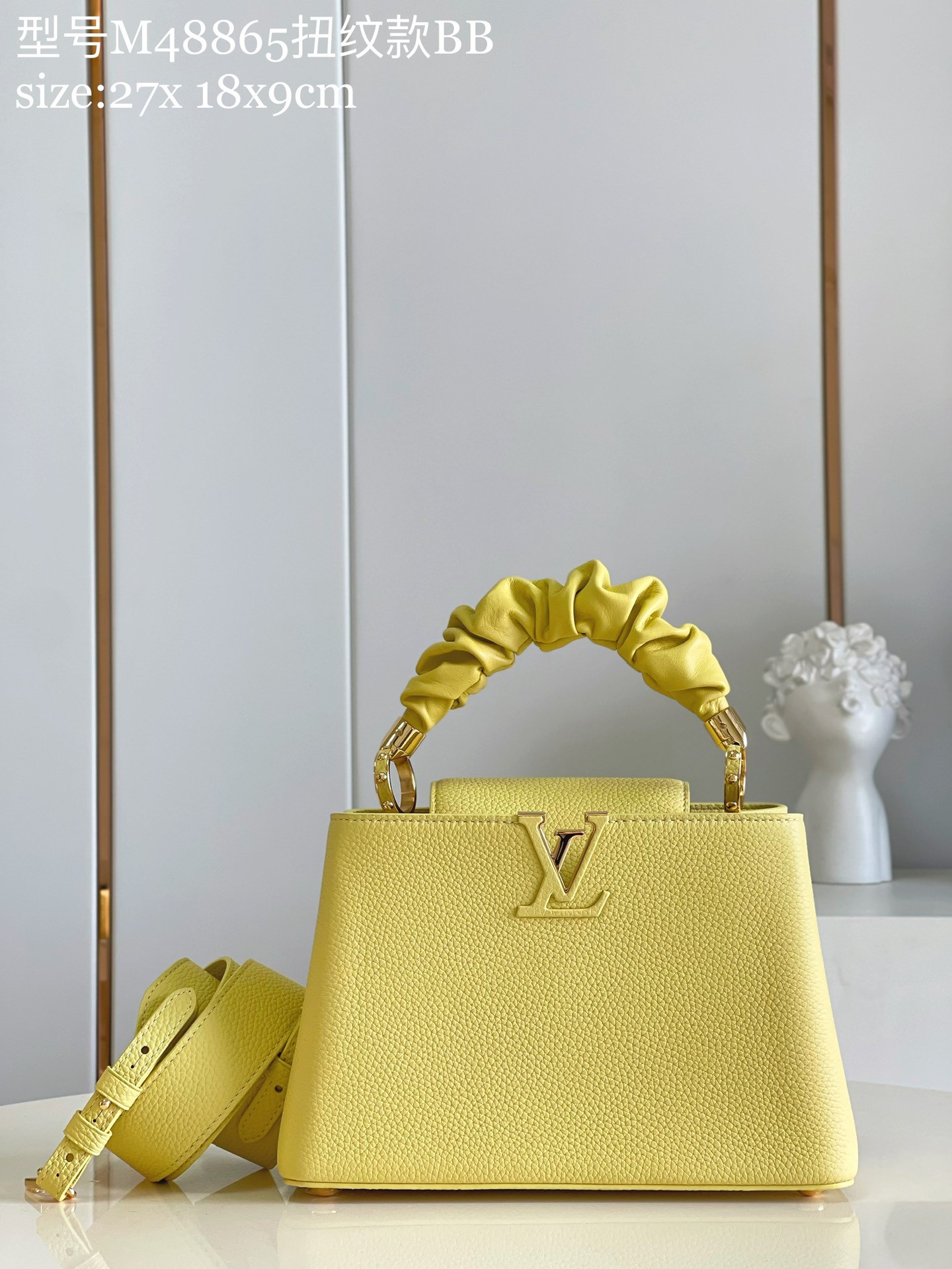 l0*is V*t0n capucines bb