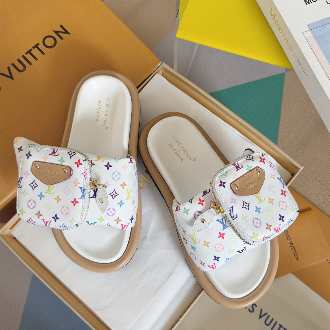 l0*is V*t0n x tm pool pillow comfort mule