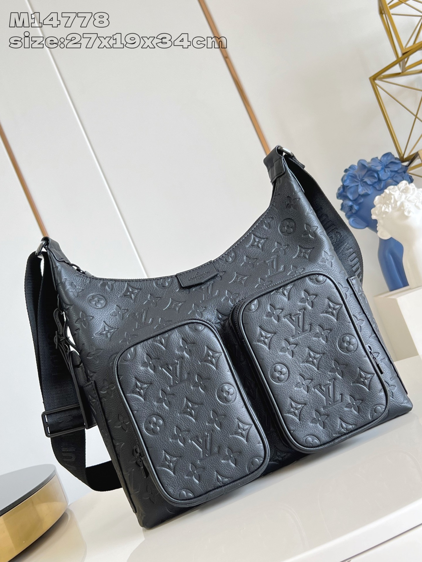 l0*is V*t0n hobo cargo